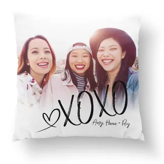 Friendship XOXO Pillow